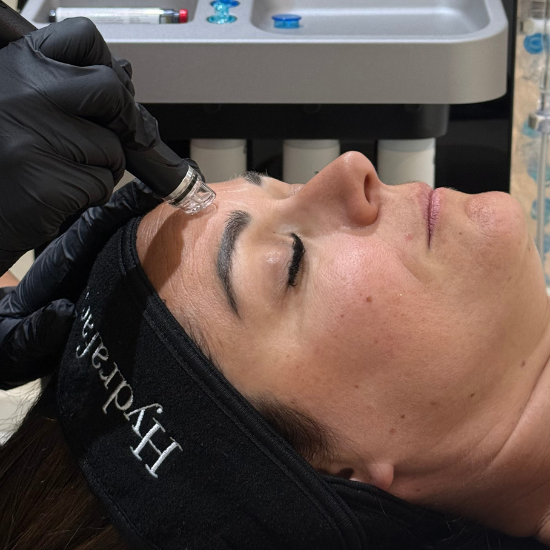 Noël signature hydrafacial (noël 2025) image